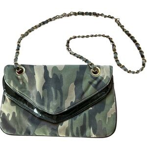 Murval Camouflage Chain Shoulder Bag - Green Camo